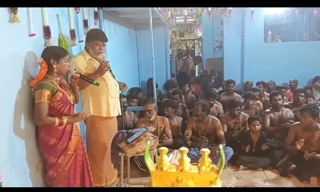 மதுரை வண்டியூர் அனுமார் பட்டியில் மகர ஜோதி யாத்திரை குழு சார்பில், ஐய்யப்ப பக்தர்கள் சிறப்பு பஜனை நடைபெற்றது…!!